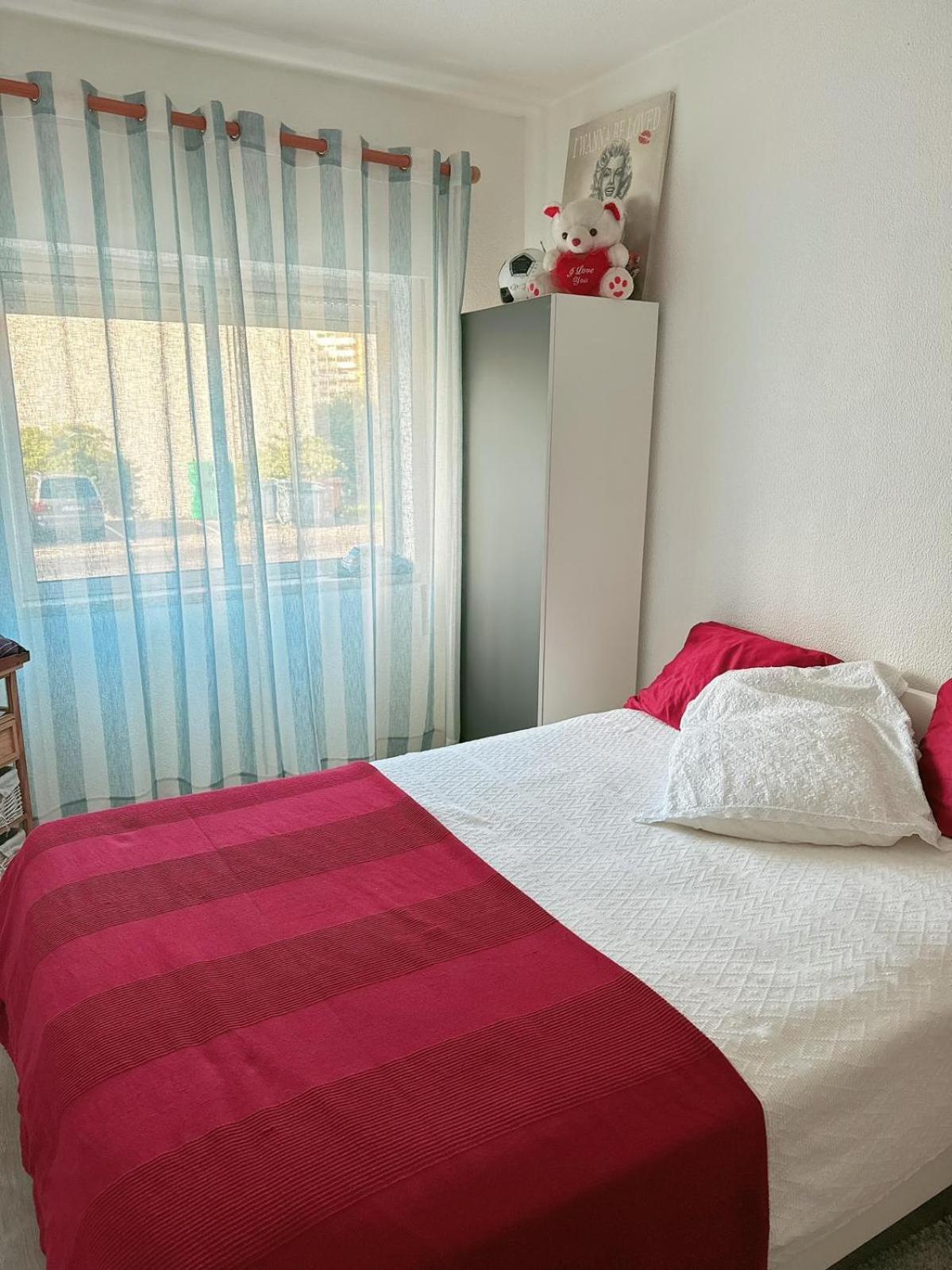 Apartamento Apartamento Com Boa Luz E Localizacao Em Lisboa. Exterior foto